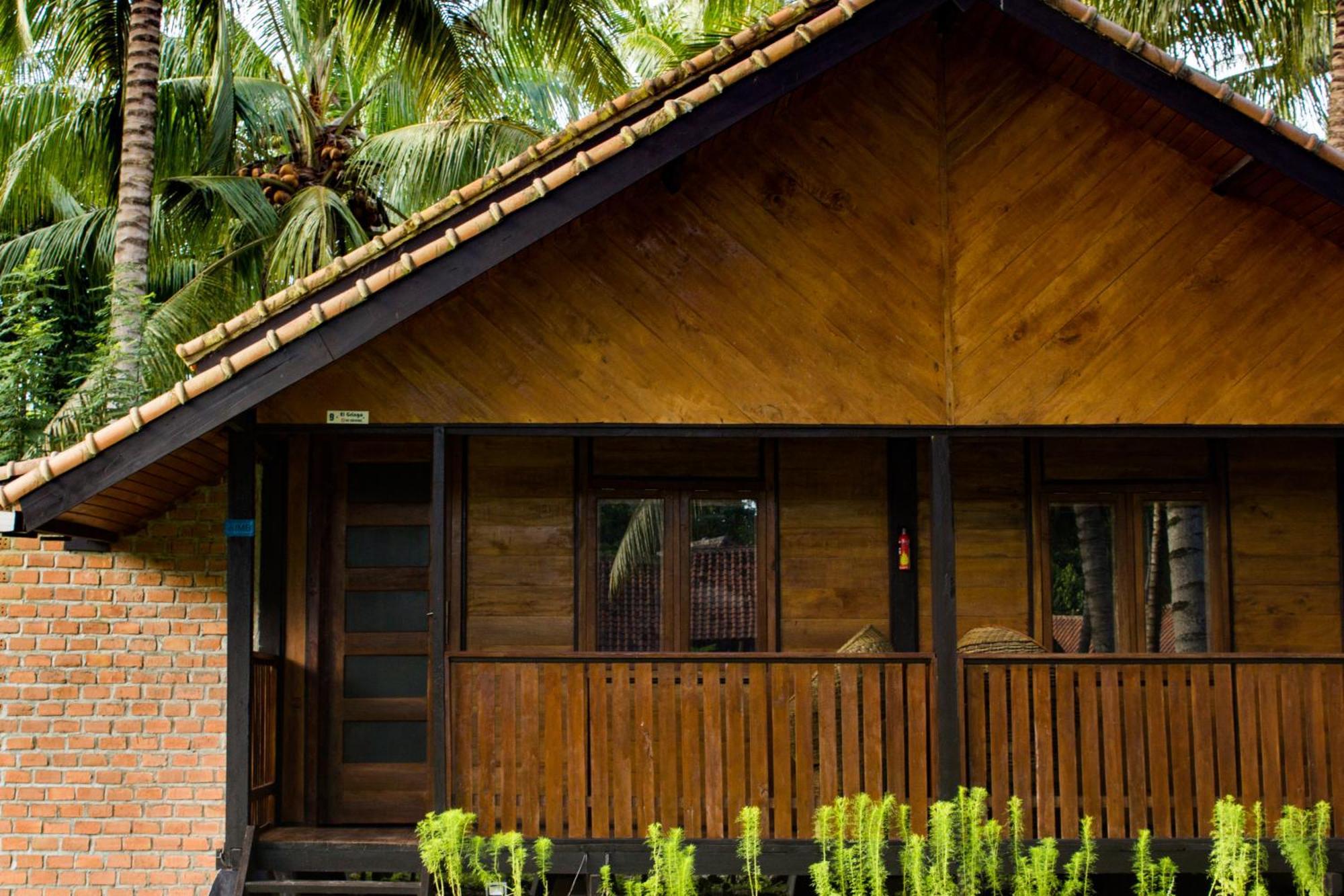 Sumatra Surf Resort Biha Ngoại thất bức ảnh